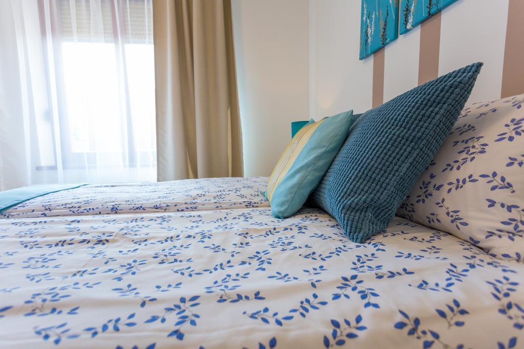 Colours Apartments Budapeşte Dış mekan fotoğraf