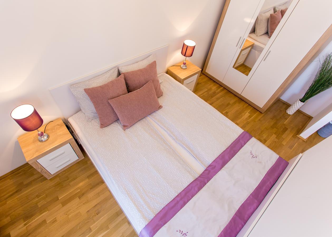 Colours Apartments Budapeşte Dış mekan fotoğraf