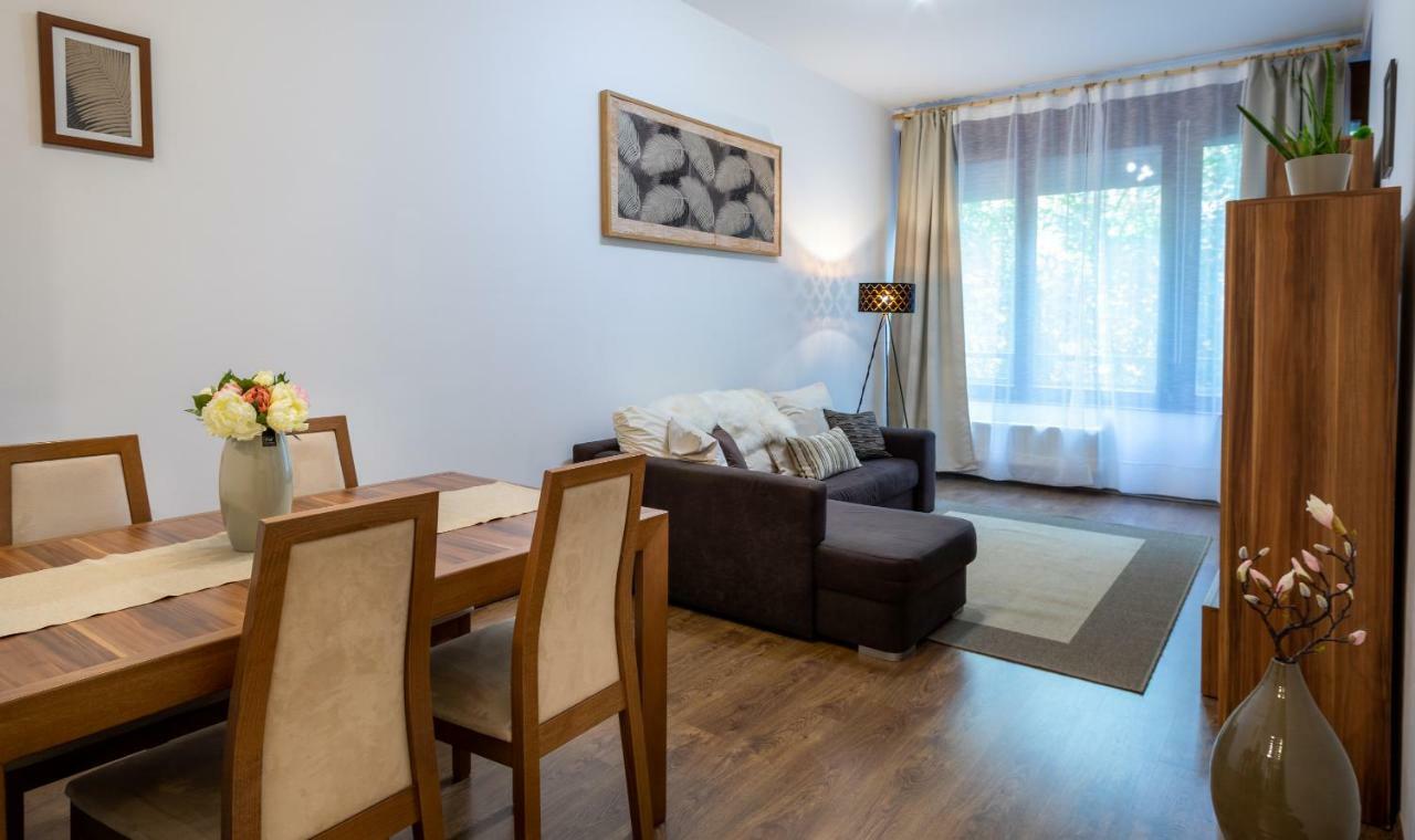 Colours Apartments Budapeşte Dış mekan fotoğraf
